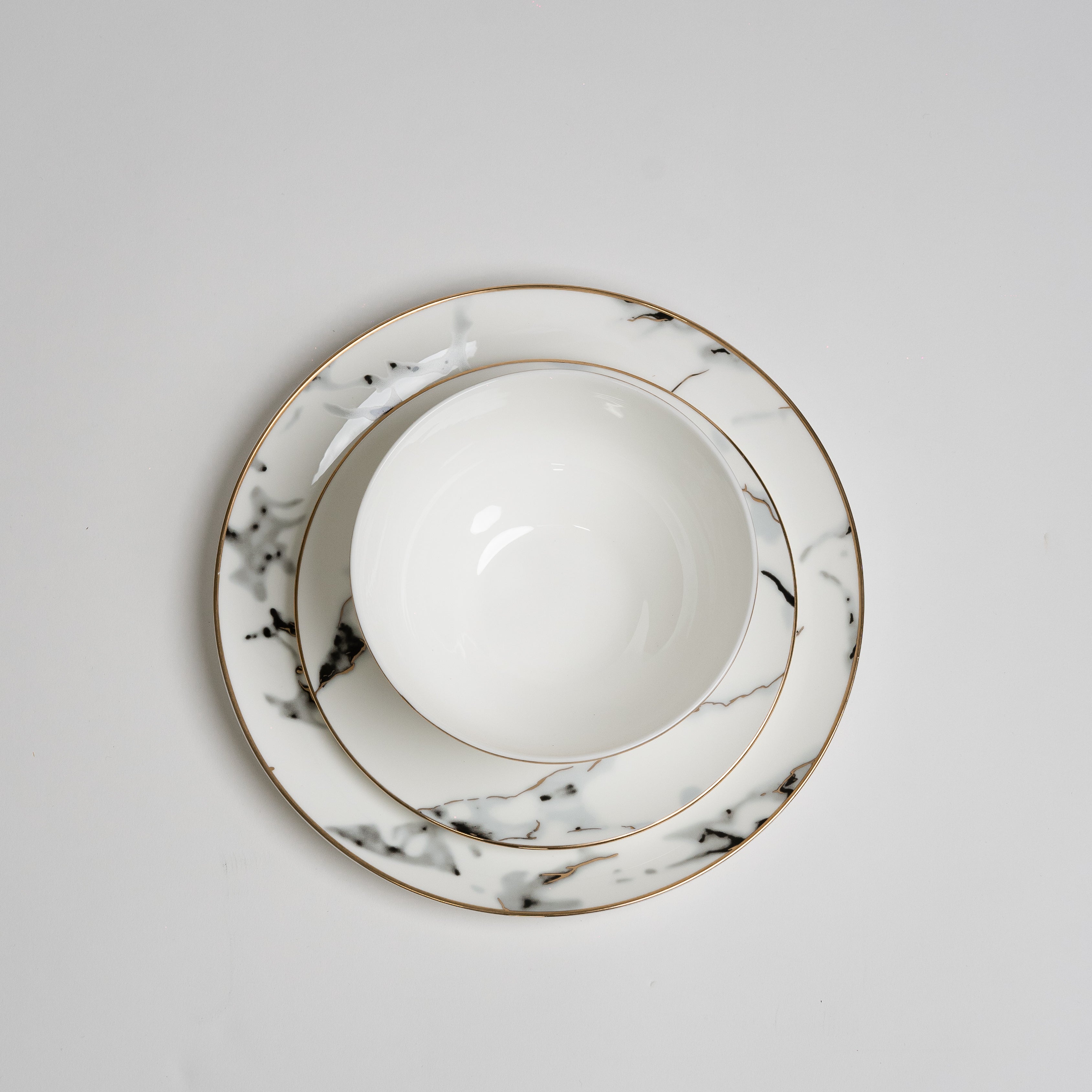 Set di Piatti in Marmo Grigio Alliance