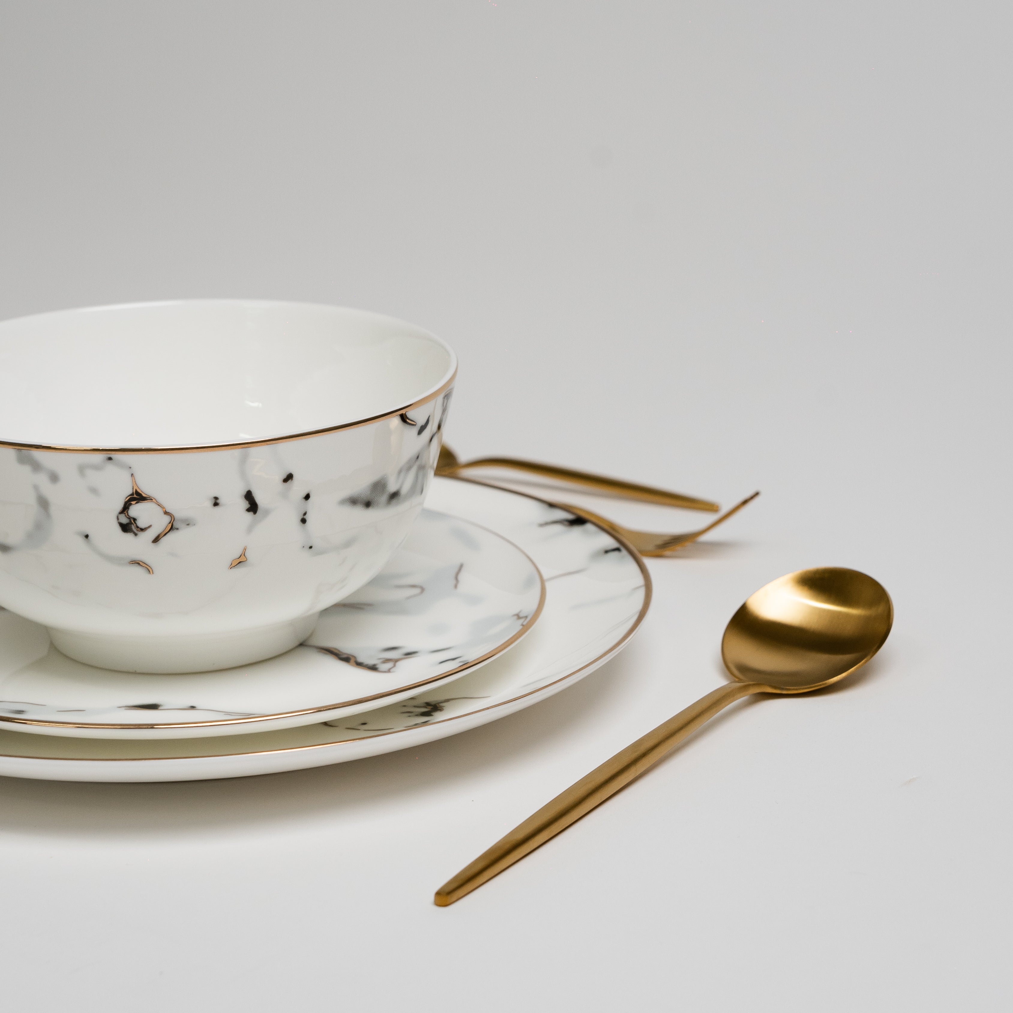 Set di Piatti in Marmo Grigio Alliance