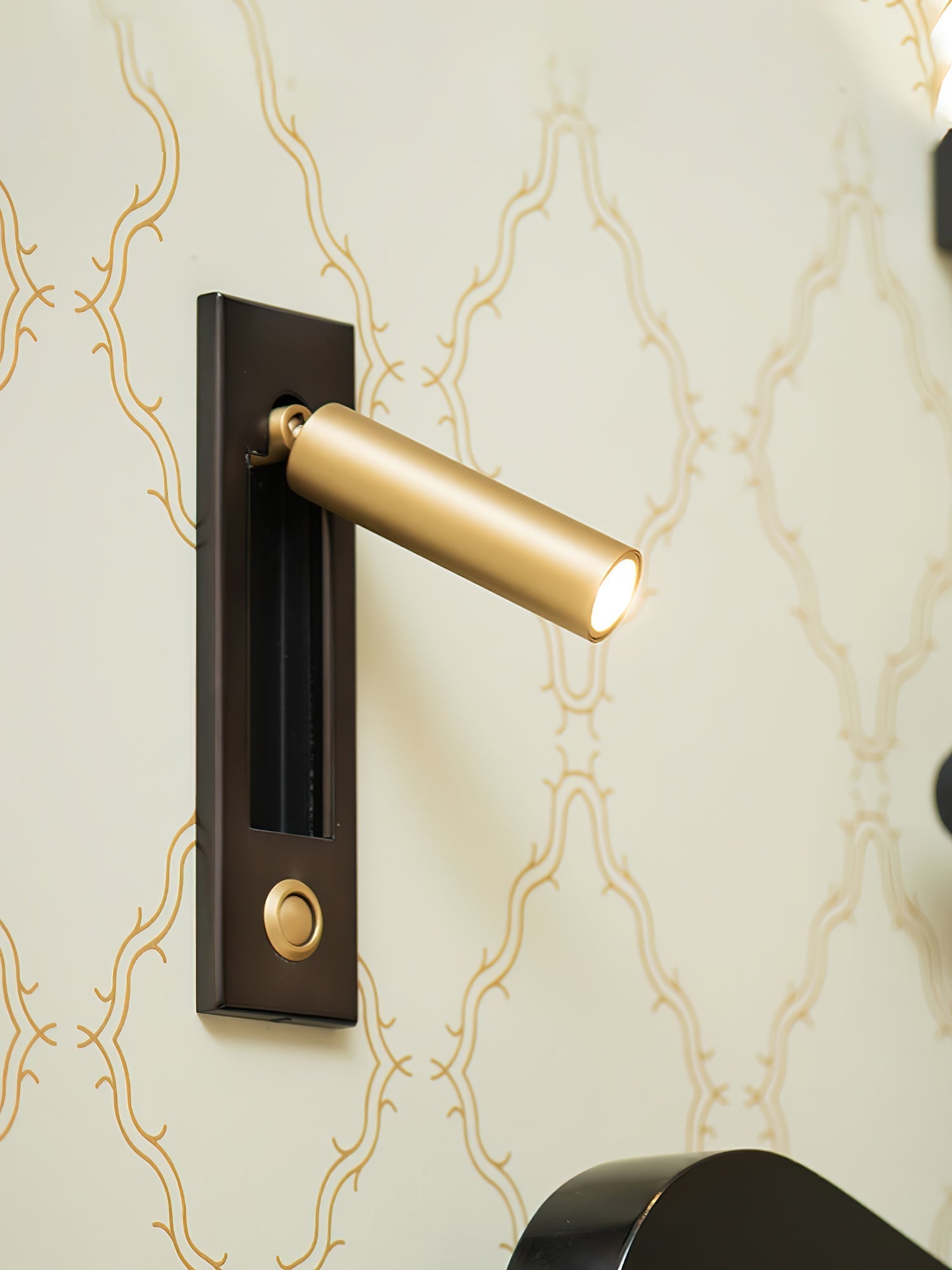 GlowNest - Built-in Nightstand Wall Lamp