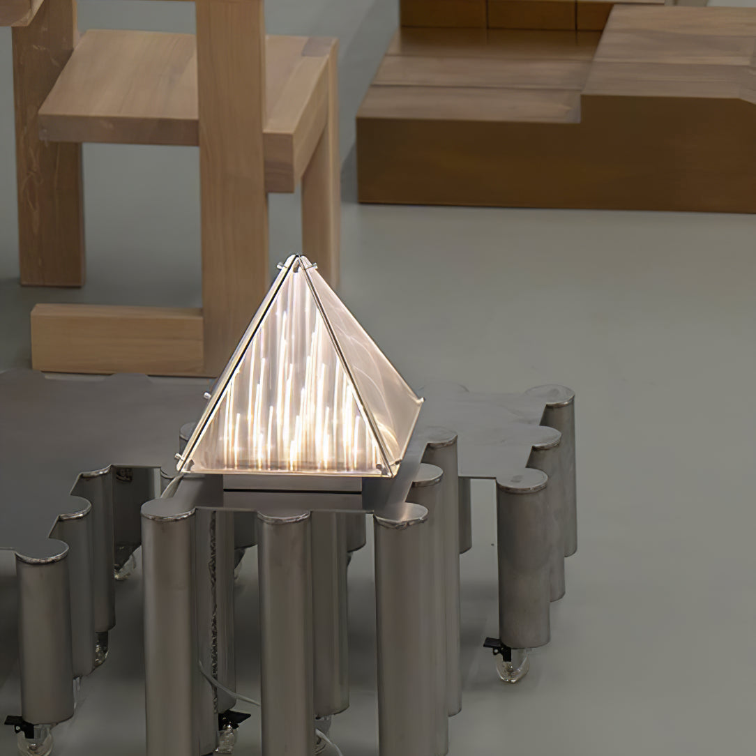 FragmentGlow - Modern Table Lamp with Triangular Design