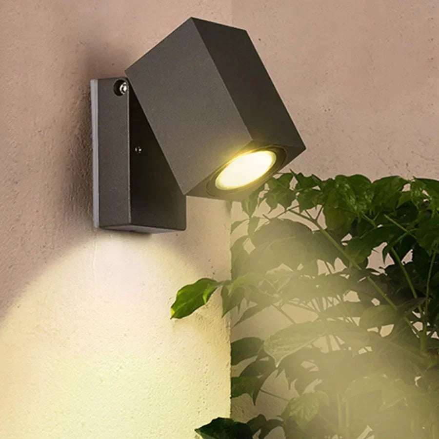 LumiSpot - Foco LED impermeable para exteriores para jardín y terraza – Iluminación exterior potente y elegante