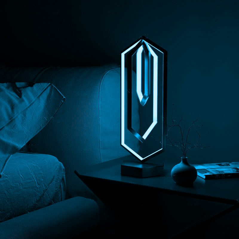 Lampada da tavolo geometrica con illuminazione LED intelligente