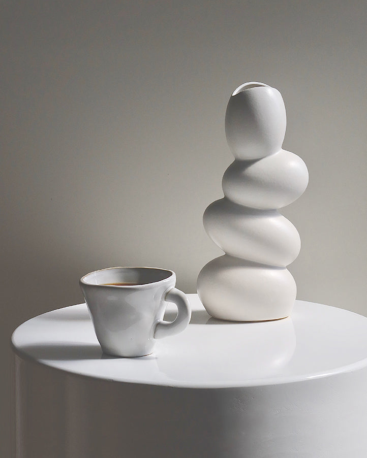 Vaso minimalista in porcellana