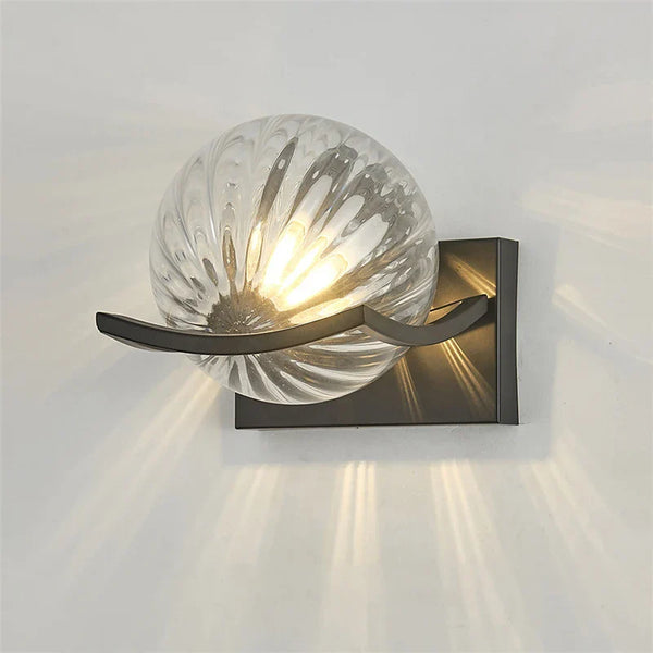 GlassGlow – Lampada da parete LED moderna con design in vetro