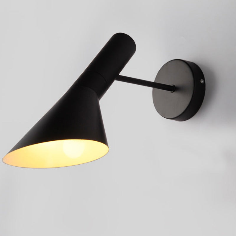 Brady Modern LED Wall Lamp Indoor Rotating Dining/Living Room Black