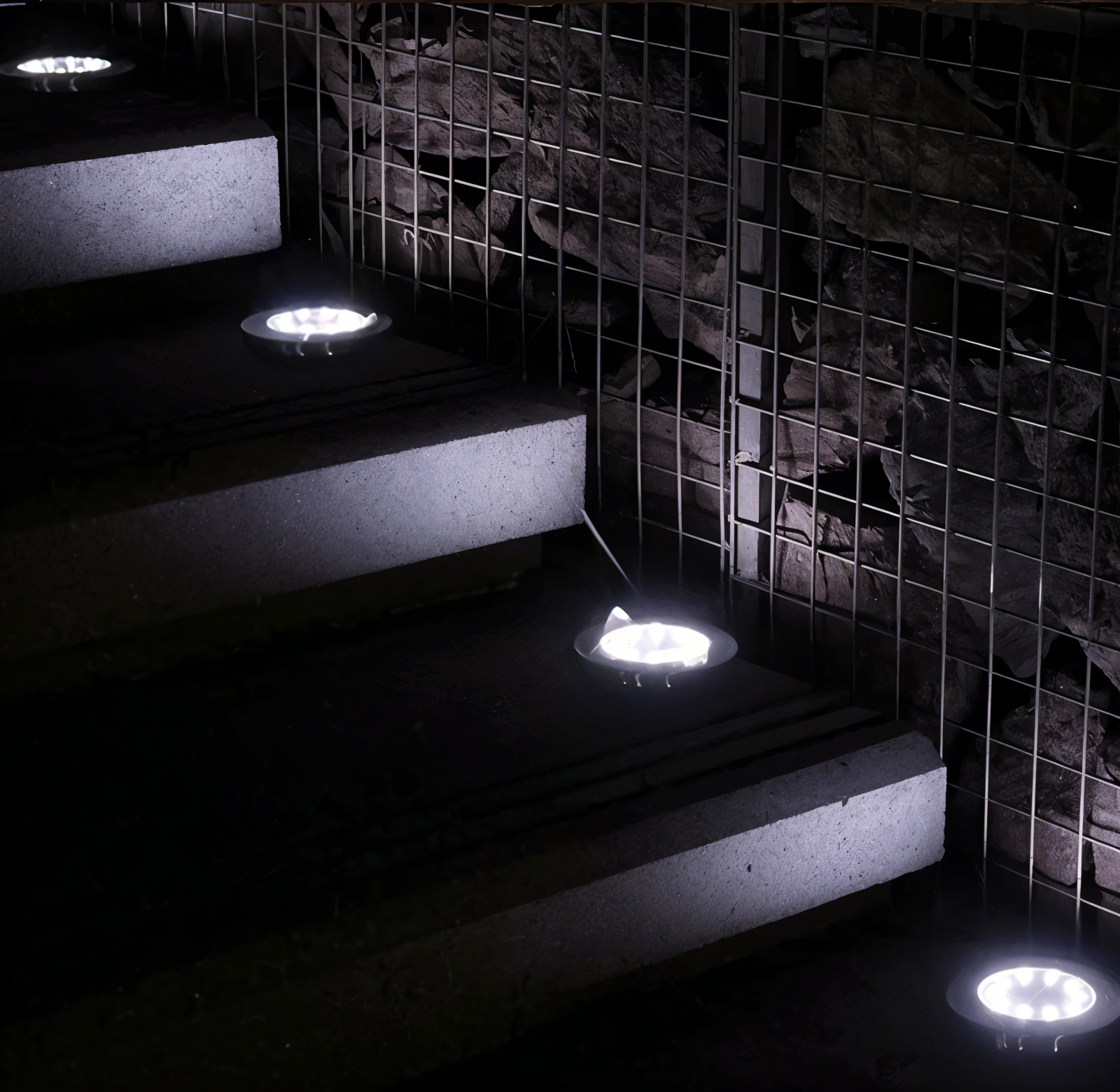 SunSparkle - Conjunto de 2 Lâmpadas Solares LED para Exterior