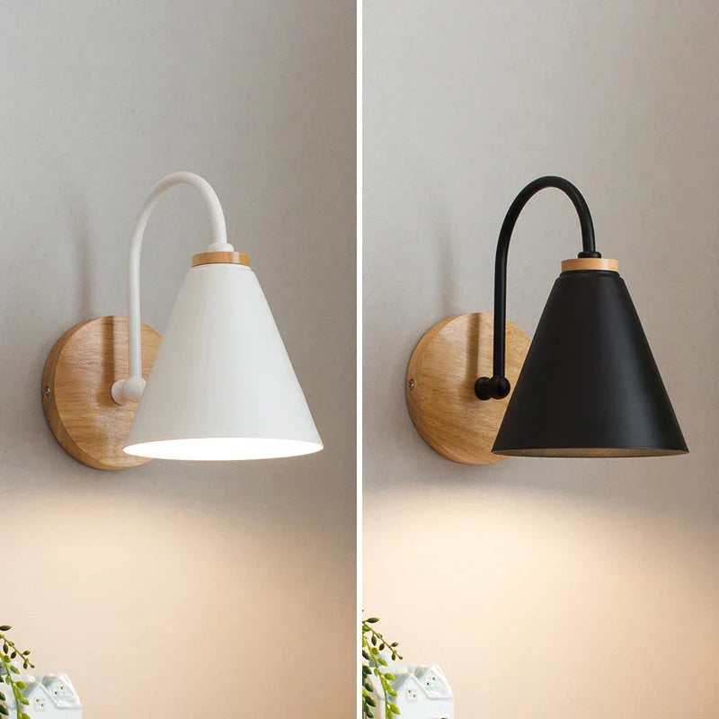OakShine – Candeeiro de Parede em Madeira com Luz Quente