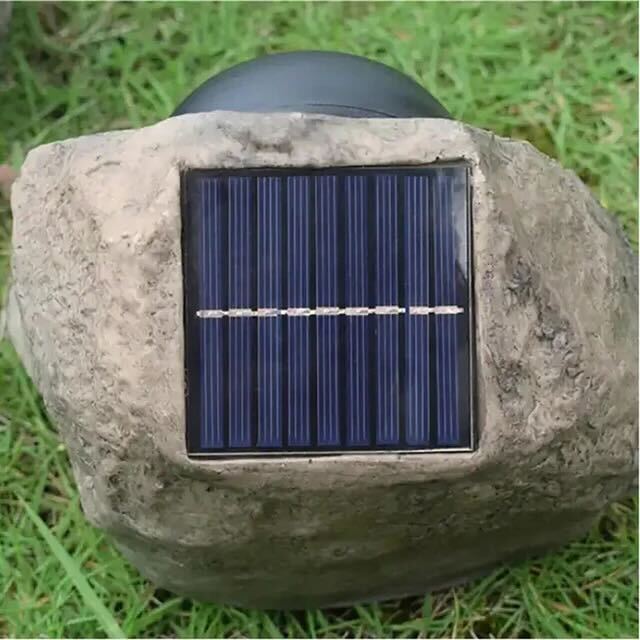 SolarRock - Lâmpada de Jardim Solar com Aspeto de Pedra – Iluminação Exterior LED Resistente ao Tempo com Painel Solar