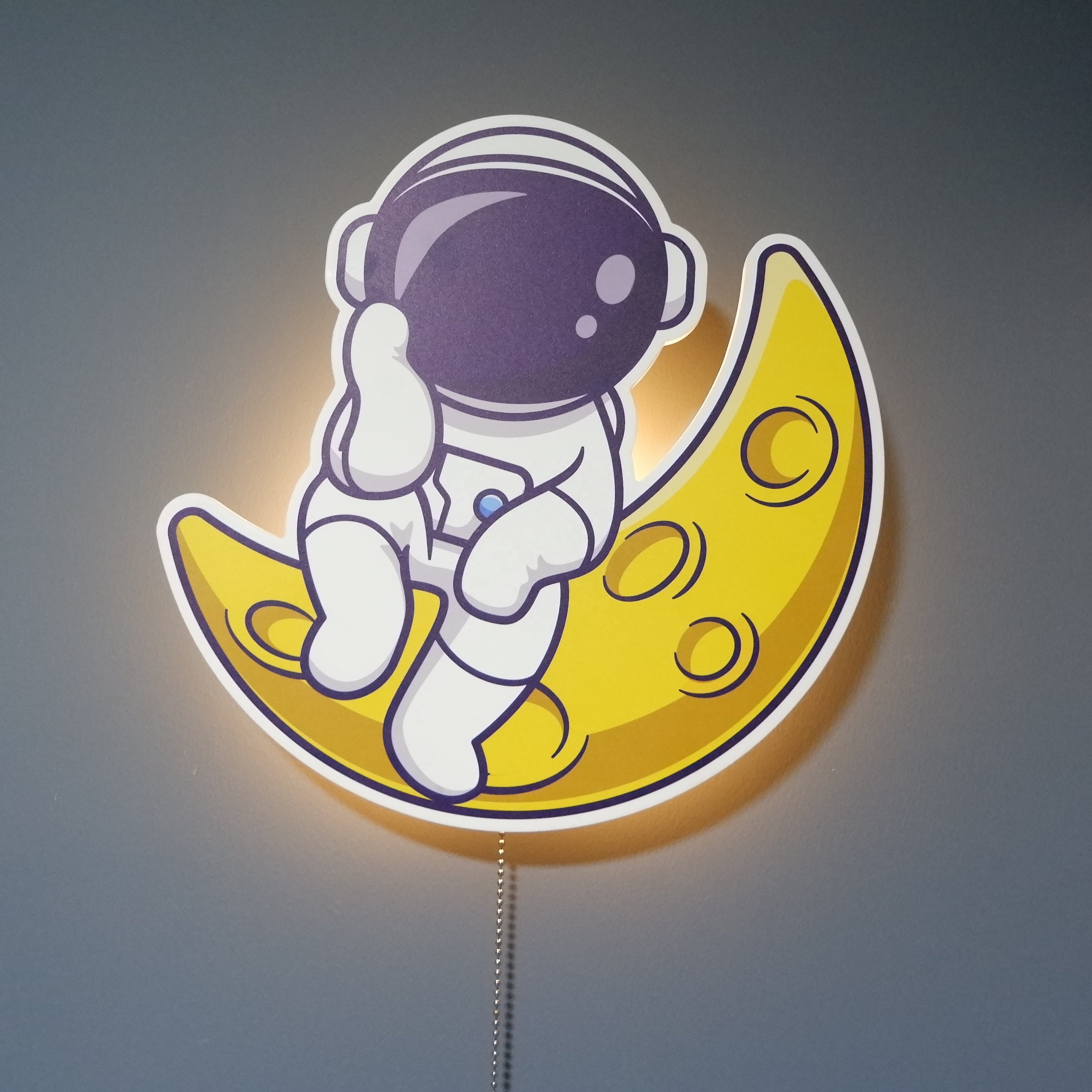 GalaxyGlow – Lampada a forma di astronauta per camerette dei bambini
