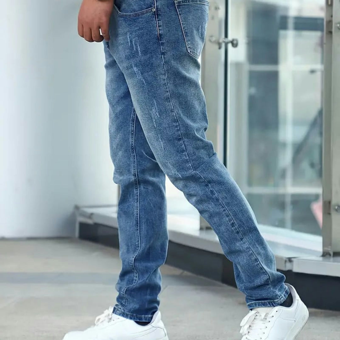 Pantaloni da uomo slim fit casual in denim stile quotidiano
