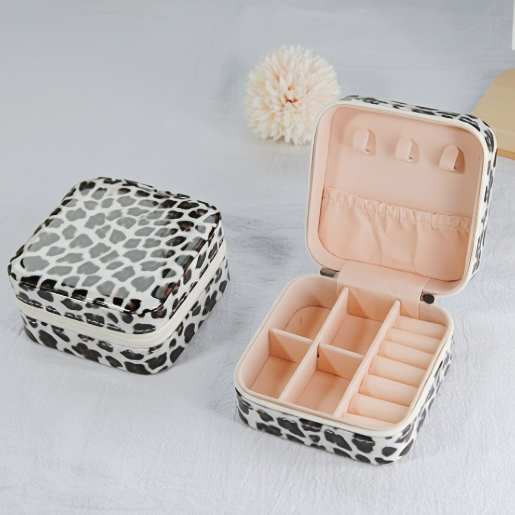 Leather Jewelry Storage Box Storage Space Earrings Necklaces