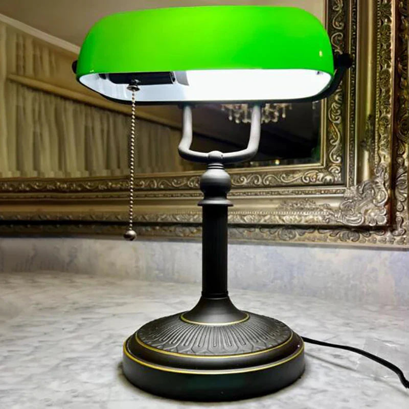 LumiBank - Classic Banker’s Lamp with Green Glass in Retro Style for Office & Living Room