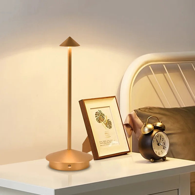 LuxeLicht - Candeeiro de Mesa Moderno com Sensor Tátil