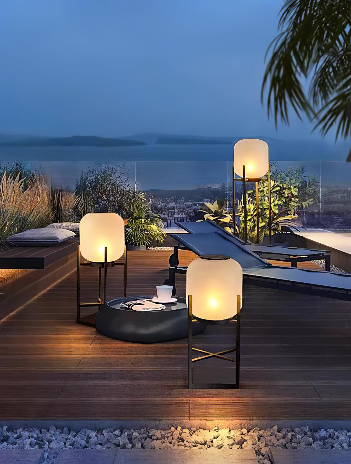 LumeStand - Lampada da Terra Solare a LED per Giardino e Terrazza