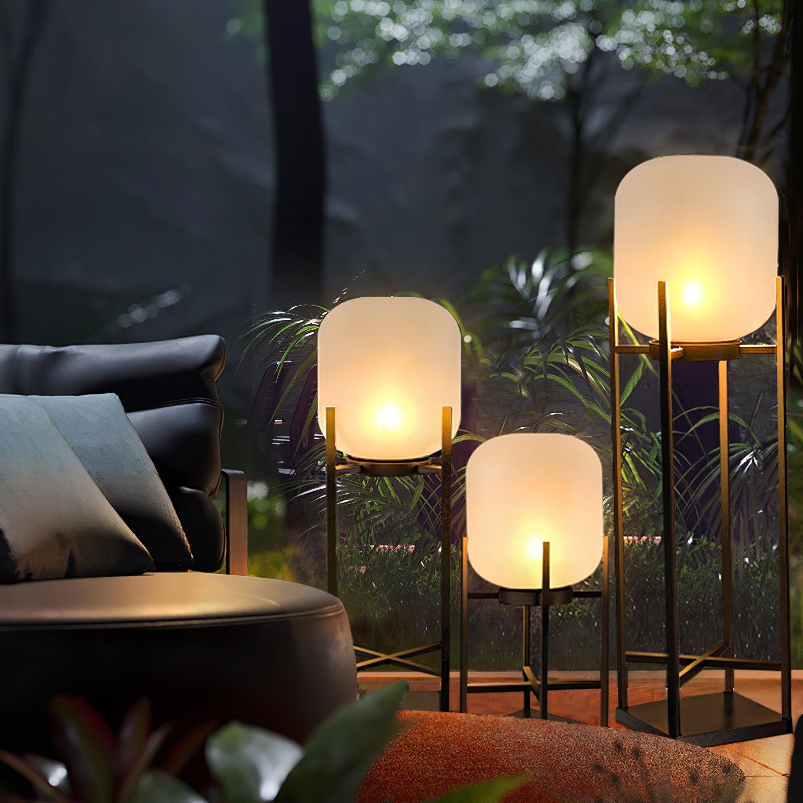 LumeStand - Lampada da Terra Solare a LED per Giardino e Terrazza