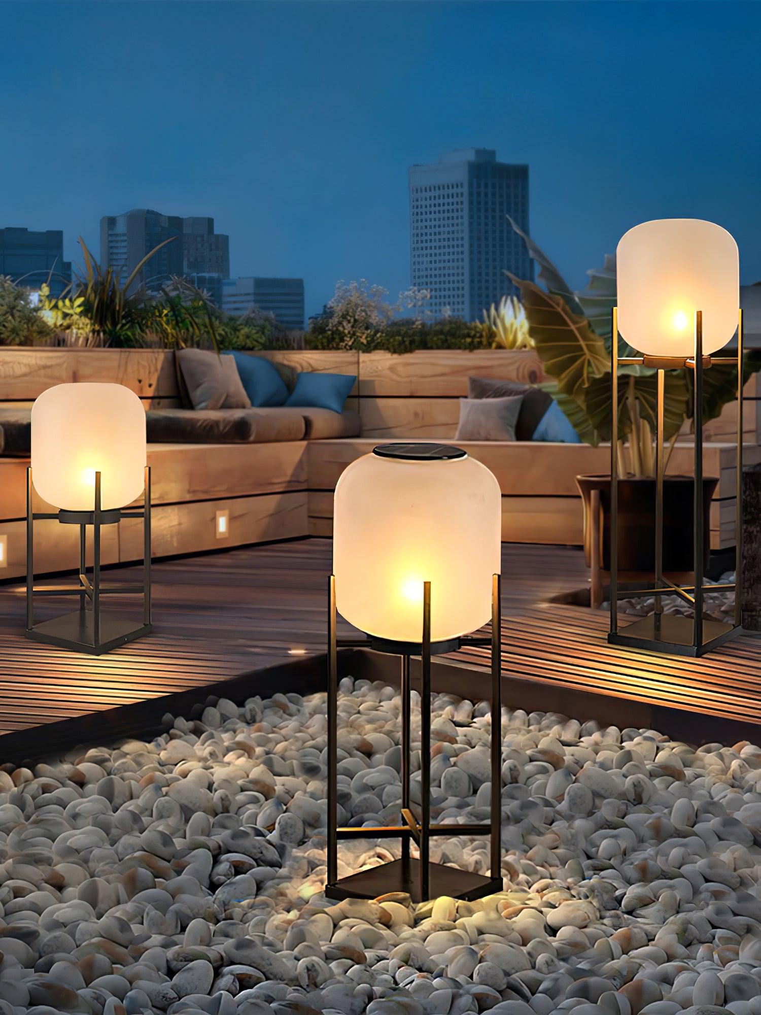 LumeStand - Lampada da Terra Solare a LED per Giardino e Terrazza