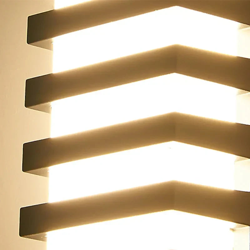 LumiWall - Modern Aluminum Wall Lamp for Outdoors – Weatherproof LED Lighting, Energy Efficient & Stylish