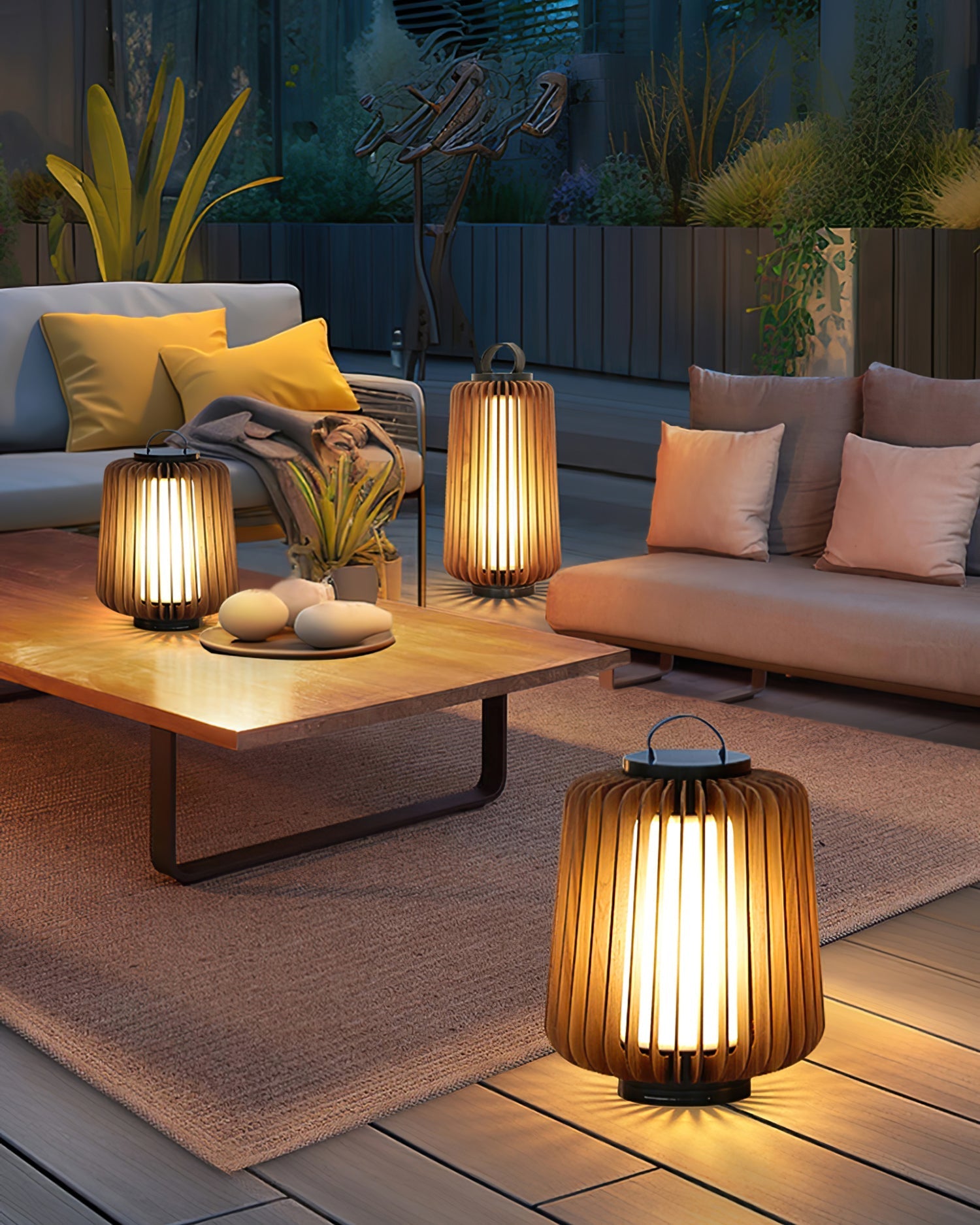 LumiLuxe - Rechargeable Outdoor Table Lamp