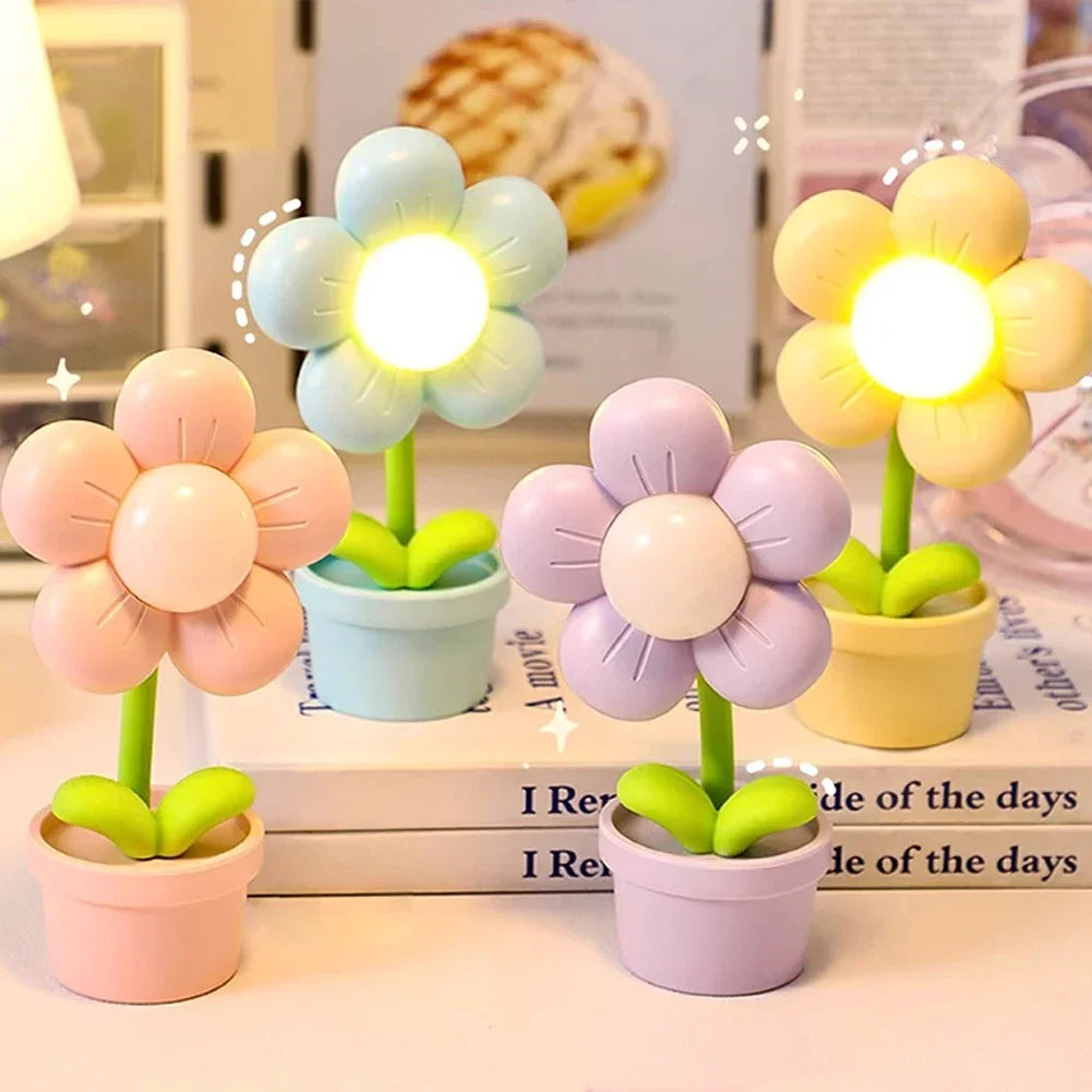 BloomLite - Piccola lampada da tavolo a forma di fiore