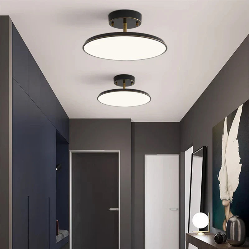 ElegantGlow - Lampada Minimalista Elegante