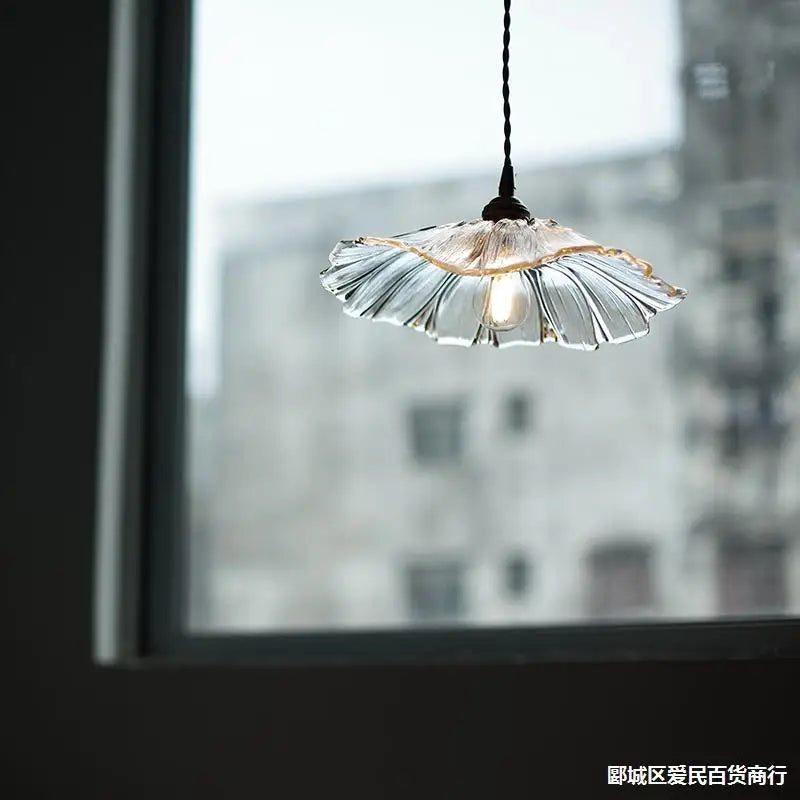 FloraGlimmer - Eleganti lampade a sospensione floreali
