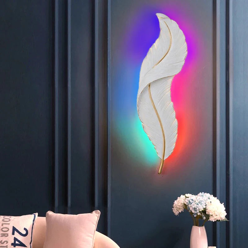FeatherGlow - Modern White Feather Wall Lamp