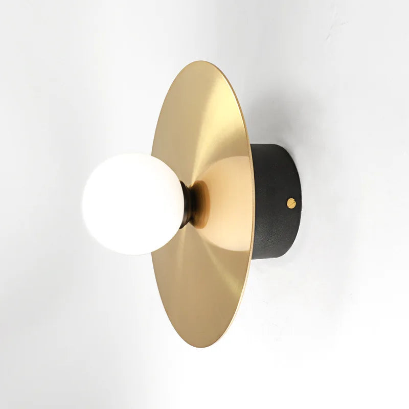 SphereGlow - Lampada da parete LED moderna con design a sfera Illuminazione elegante