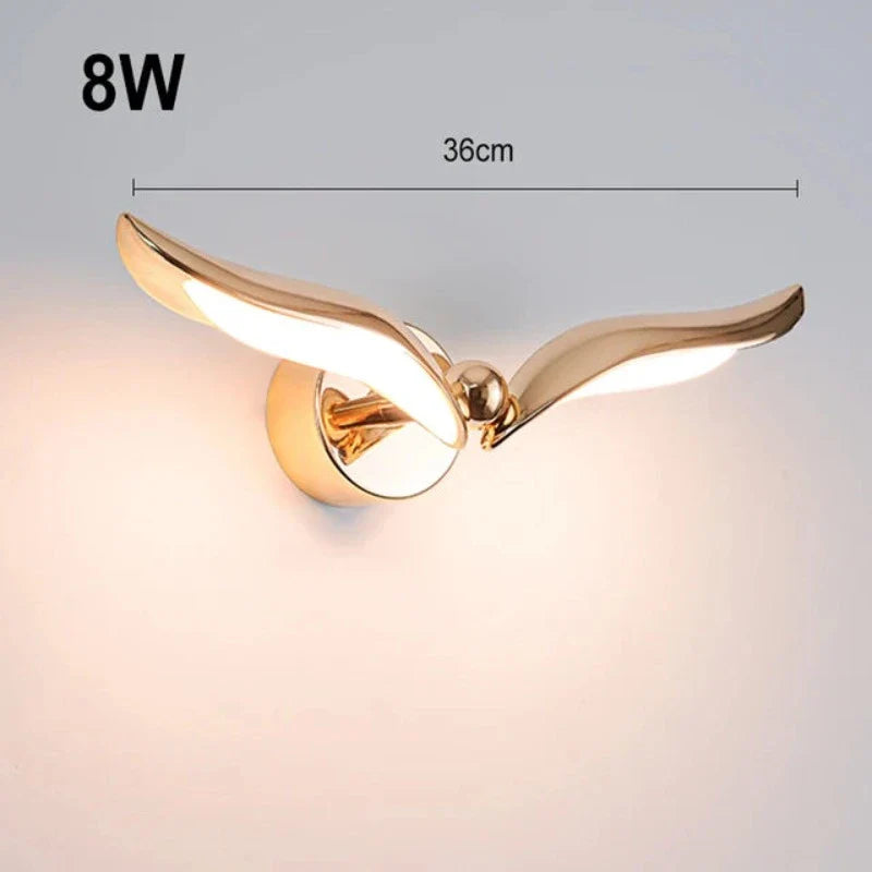 GoldenHorizon – Elegant wall lamp in the shape of a seagull