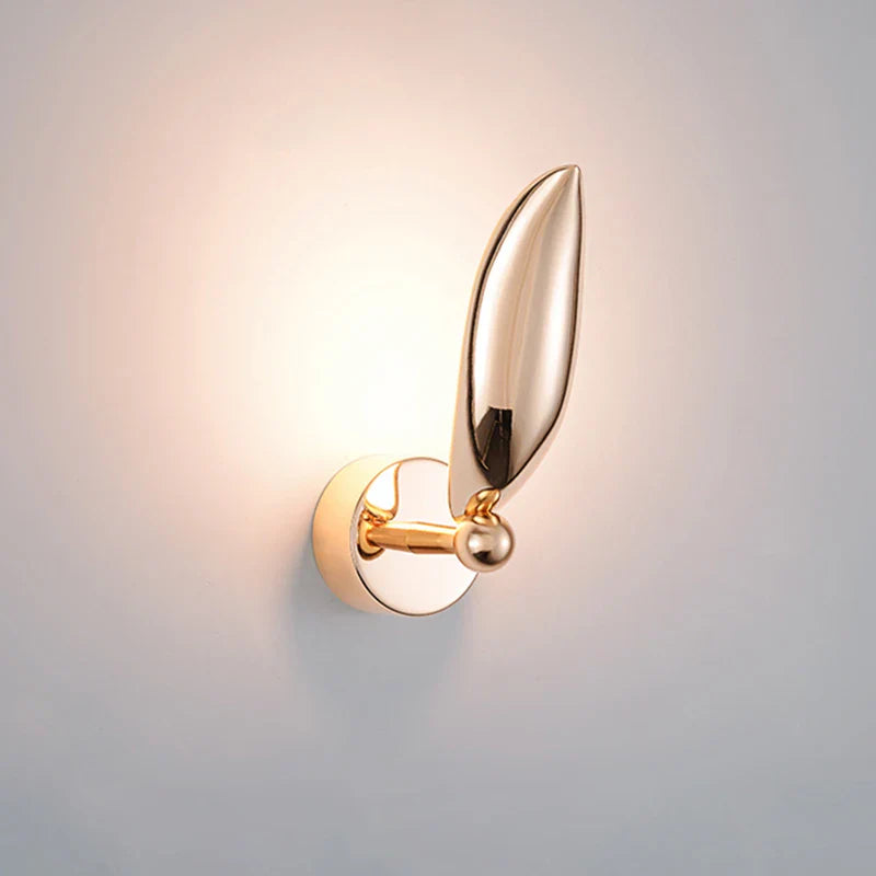 GoldenHorizon – Elegante lampada da parete a forma di gabbiano