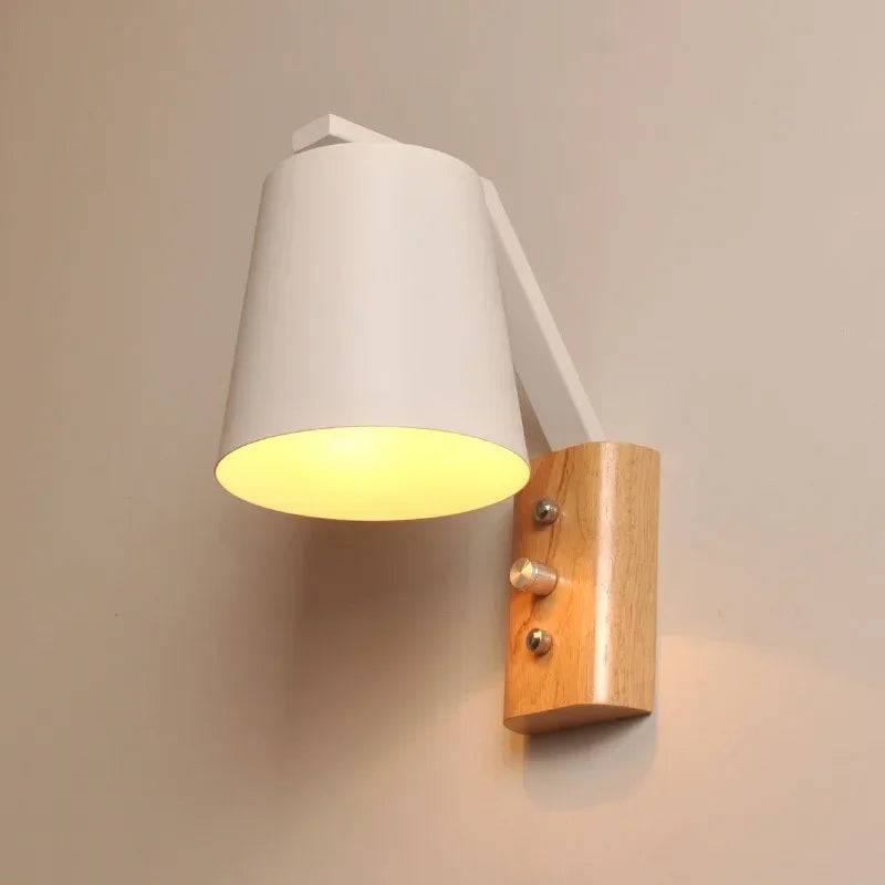 WoodFlex - Modern Wooden Wall Lamp with Swiveling Arm
