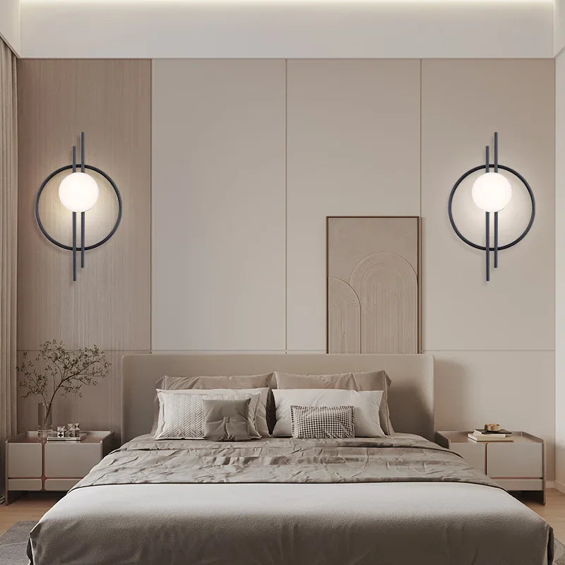 GlobeGlow - Lampada da parete LED moderna con globo di vetro Illuminazione elegante