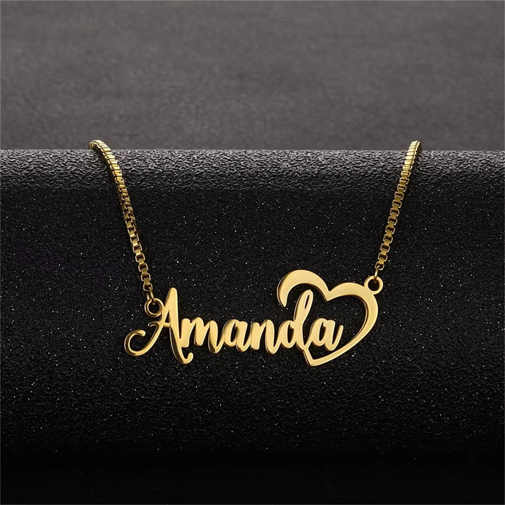 Collana Regalo Festa della Mamma Donna Cuore Ciondolo con Nome