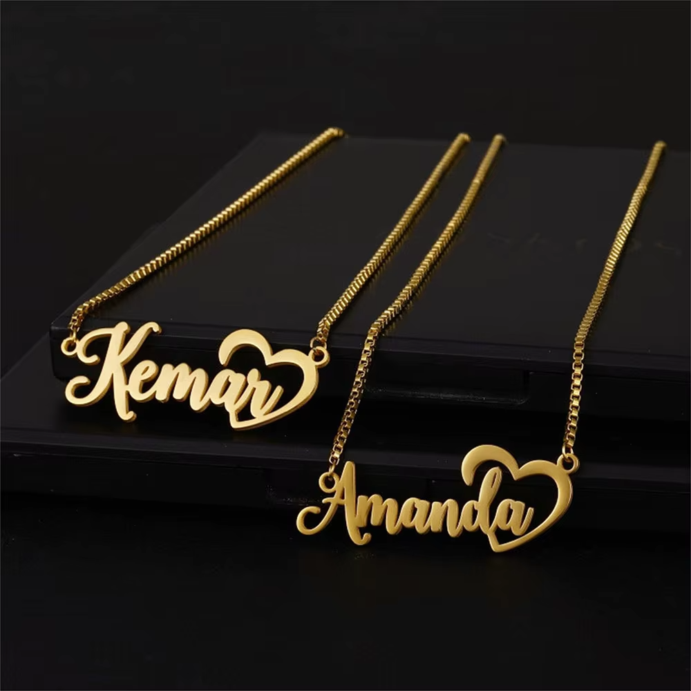 Collana Regalo Festa della Mamma Donna Cuore Ciondolo con Nome