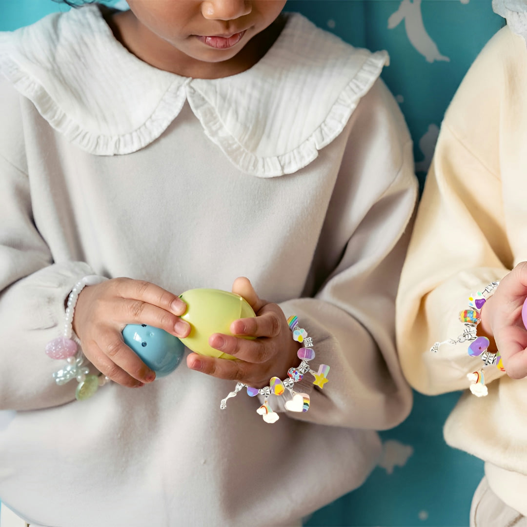 Set creativo per bambini per realizzare braccialetti - Regalo per la Festa della Mamma