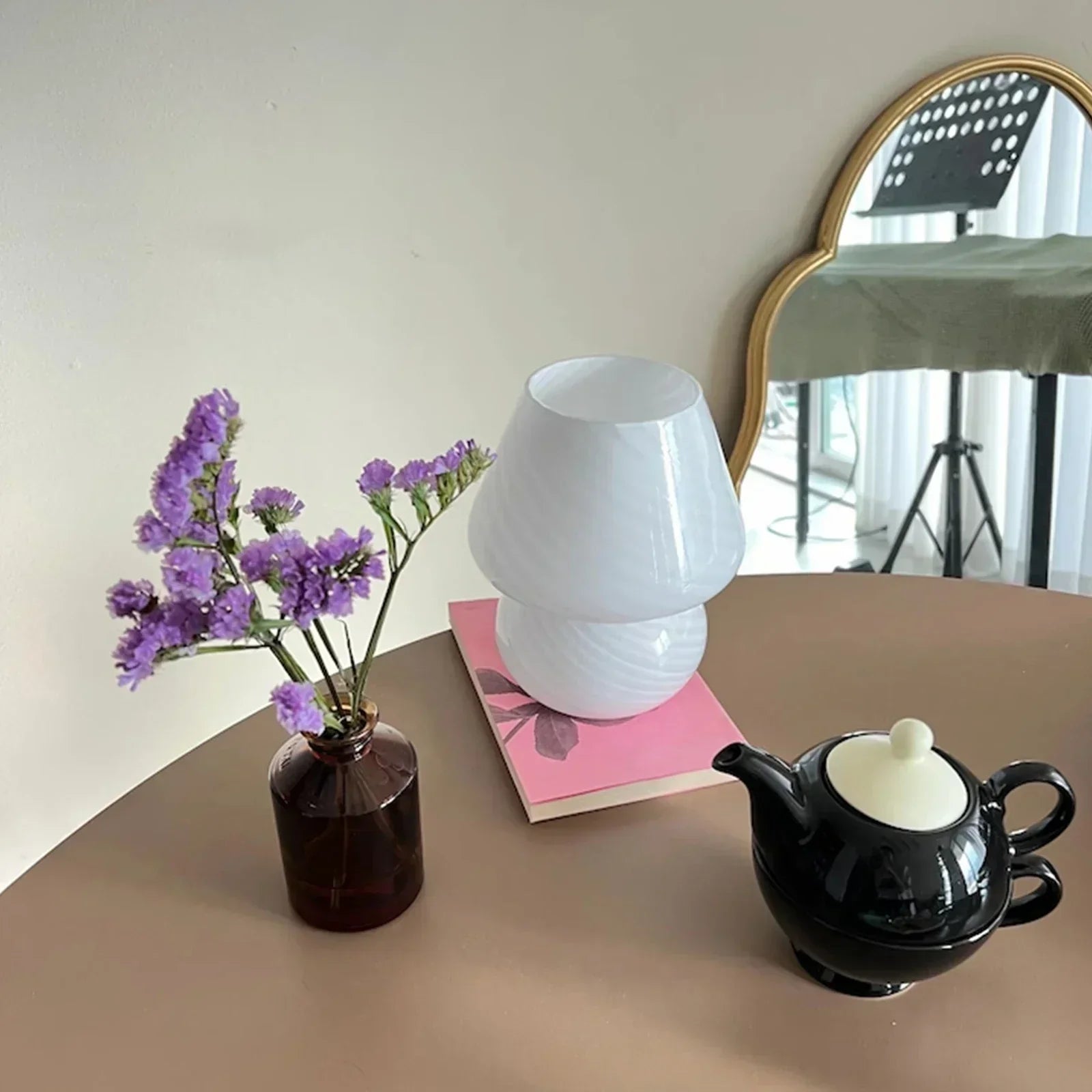 LumiGlow - Lampada da Tavolo Moderna in Vetro con LED | Elegante Lampada da Scrivania