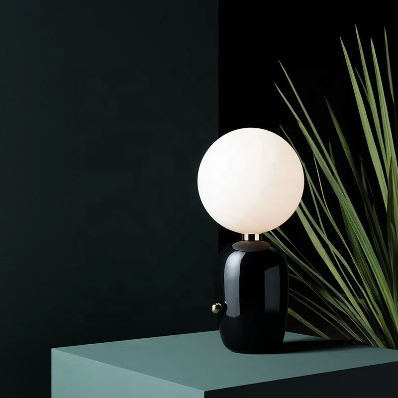 LumeSphere – Scandinavian Table Lamp with Modern Design for Living Room and Bedroom
