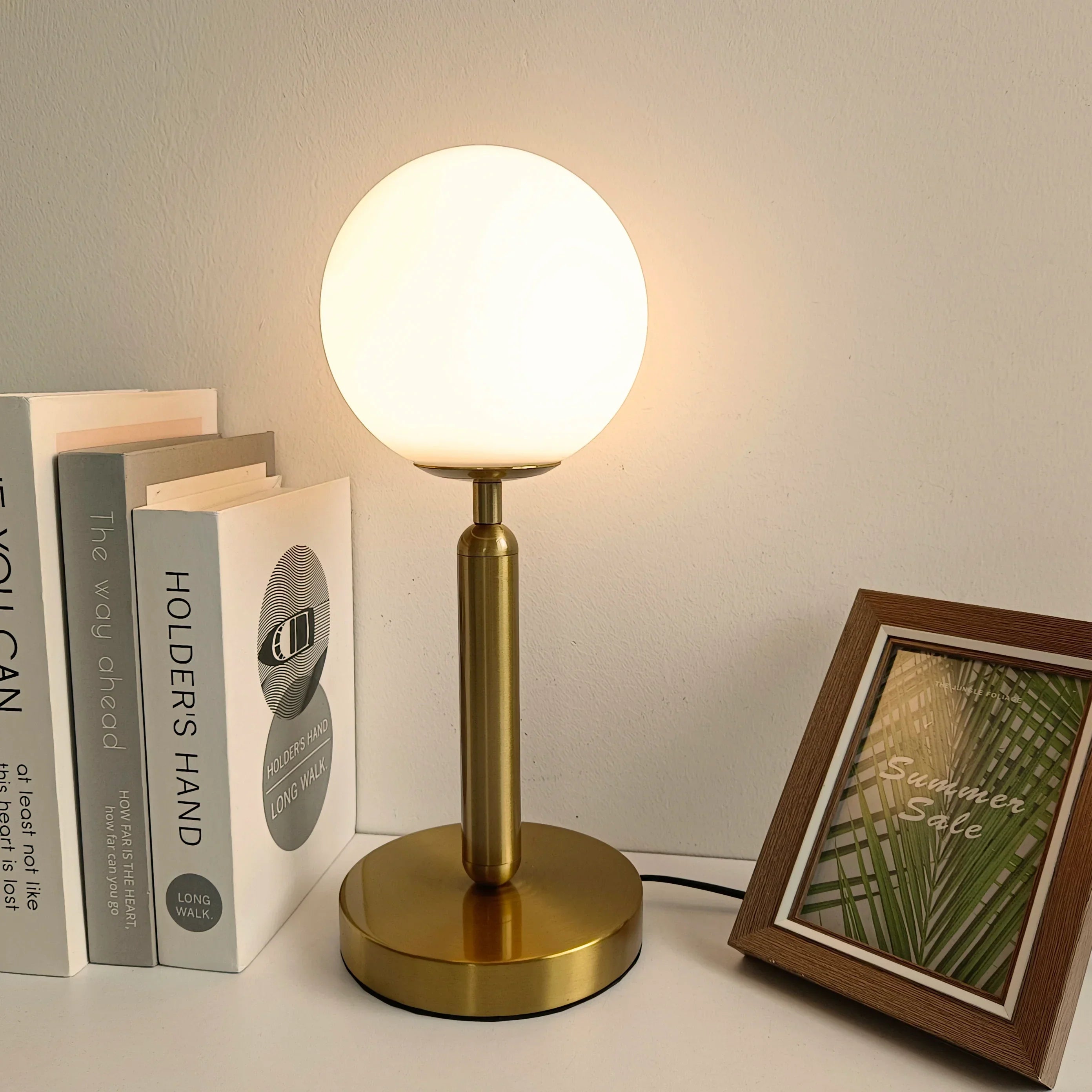 LumeSphere – Lampada da Tavolo LED Dimmerabile con Sfera di Vetro per Soggiorno e Camera da Letto
