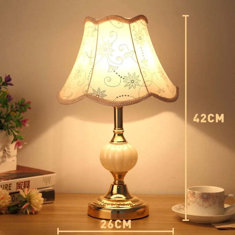 NordicRetro – Vintage Table Lamp with Timeless Design