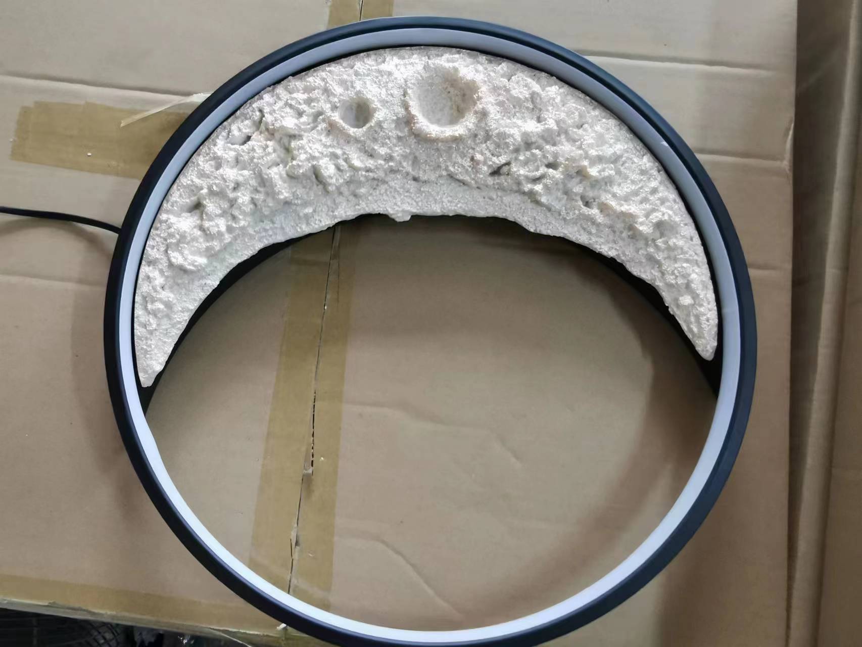 LunaGlow – 3D Moon Wall Lamp for a Magical Atmosphere