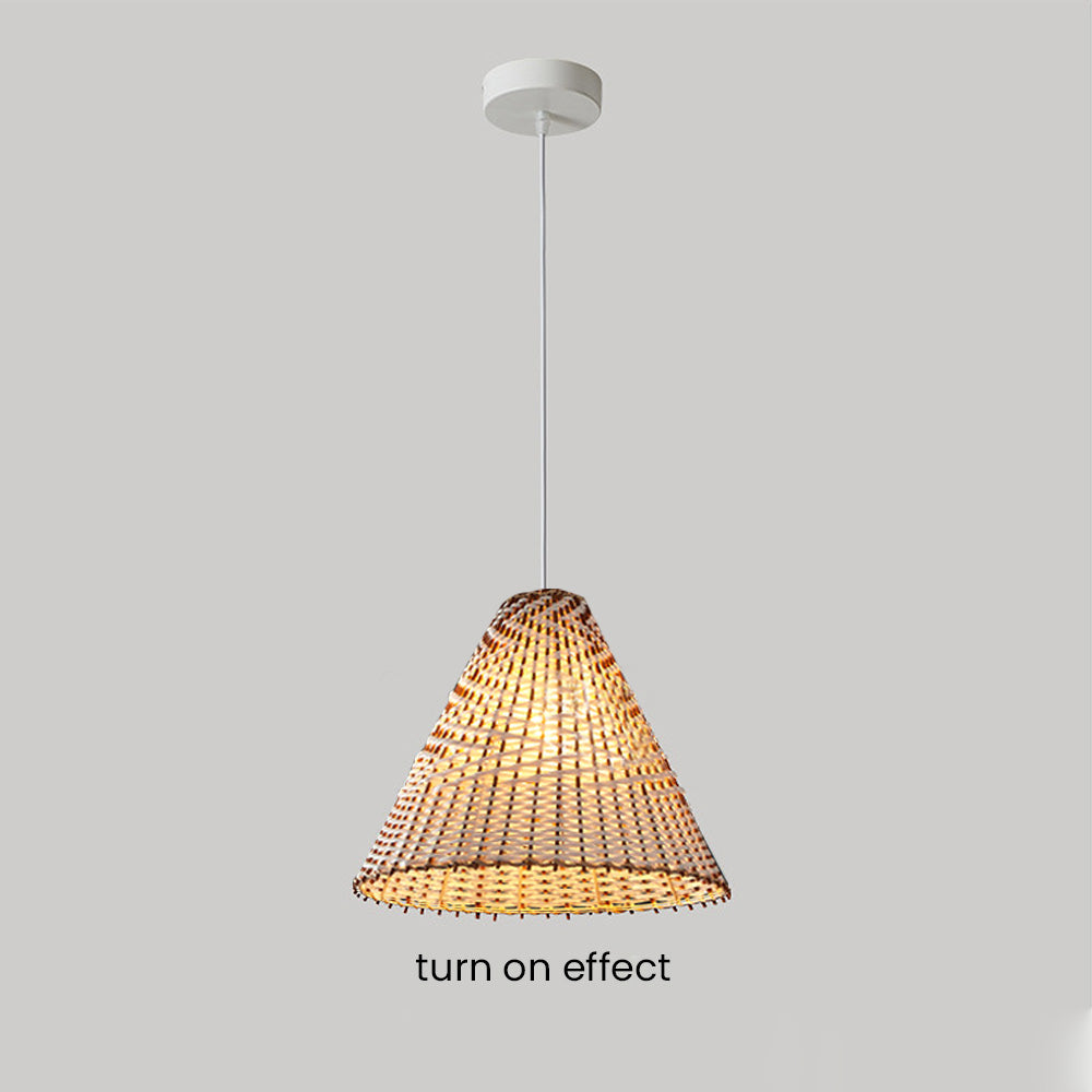 Lampada a sospensione boho intrecciata a mano in vimini