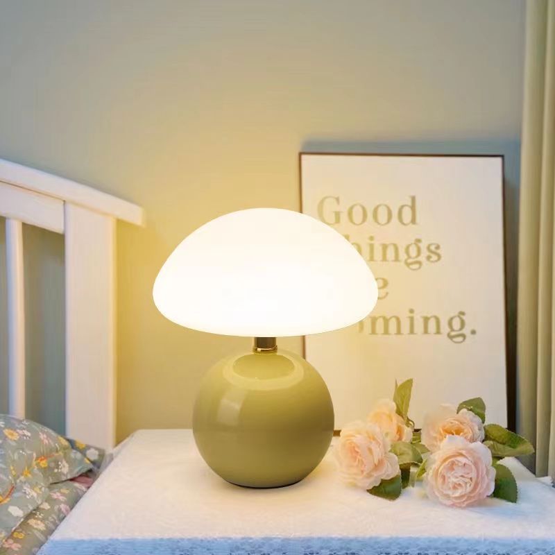 LumiMush - French Mushroom Table Lamp