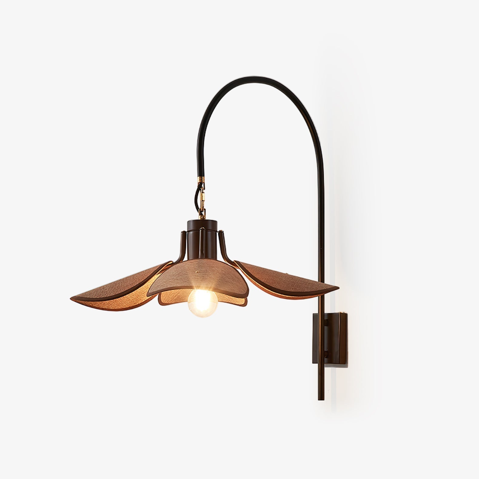 FloraLume – Flower-Shaped Wall Lamp for Elegant Lighting