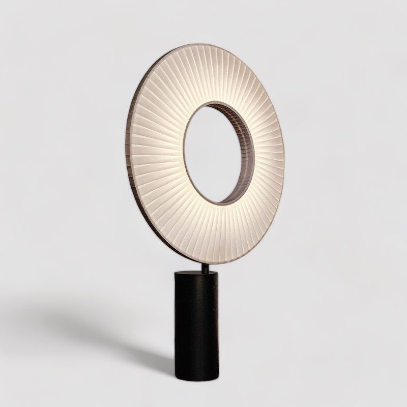 SolarLume - Lampada da tavolo a energia solare con illuminazione LED
