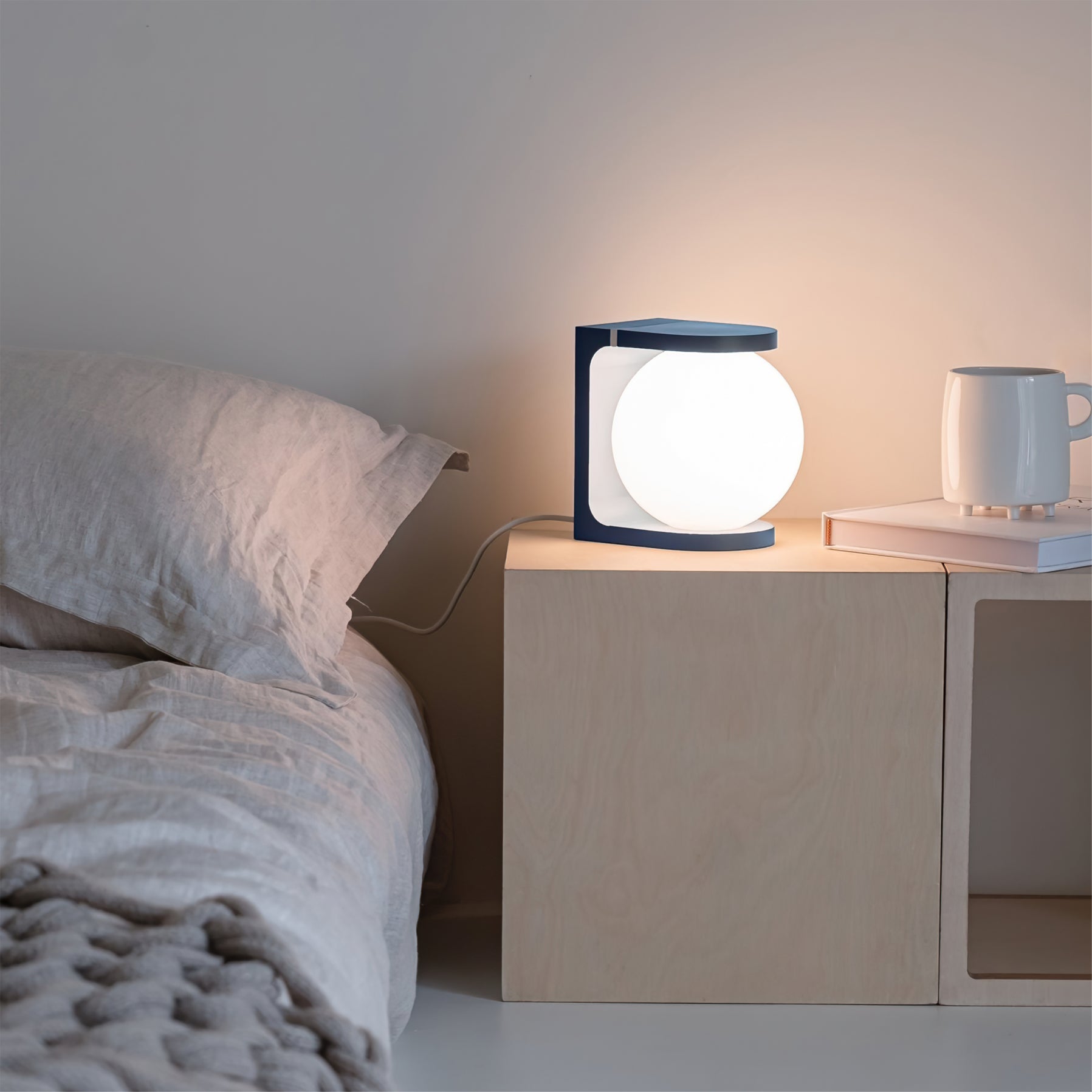 LumiCharge - Wireless Rechargeable LED Table Lamp with Book Support