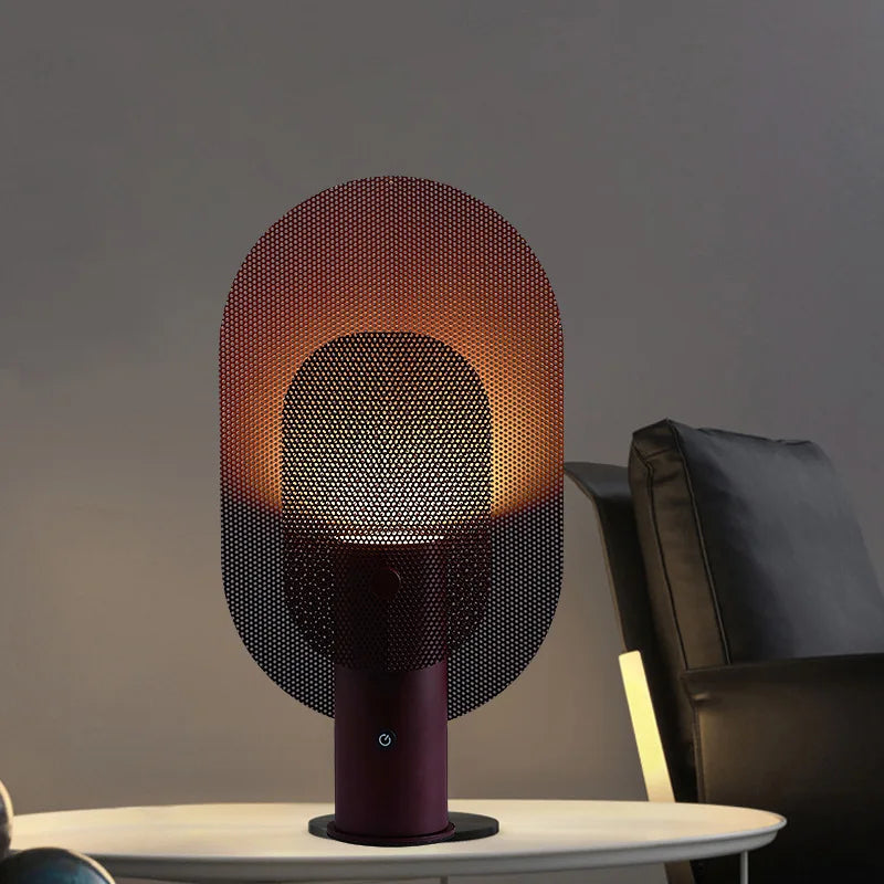 LumeGrid – Lampada da tavolo scandinava con illuminazione LED dimmerabile per interni eleganti