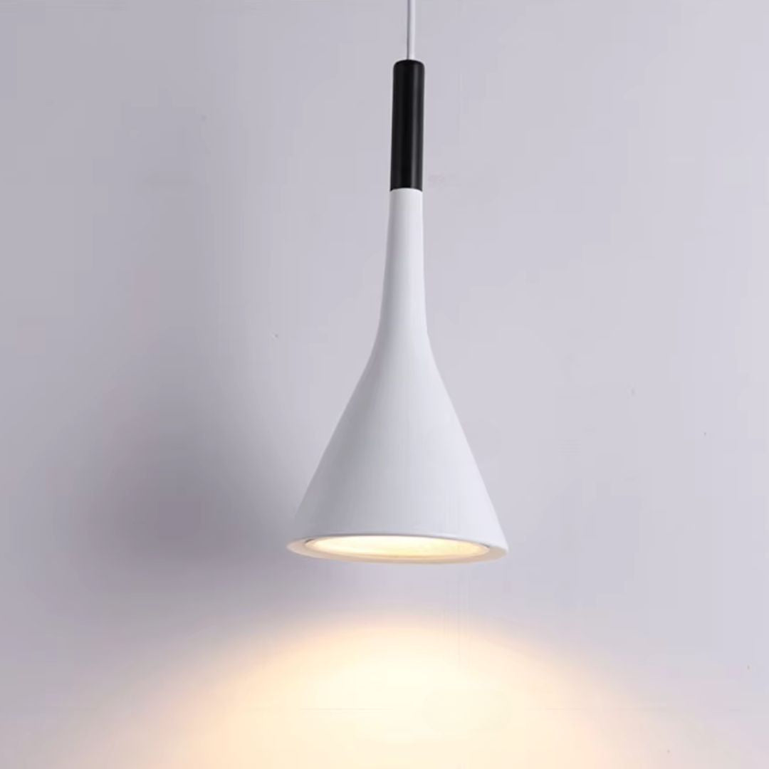FloralElegance – Nordic Orchid Wall Lamp