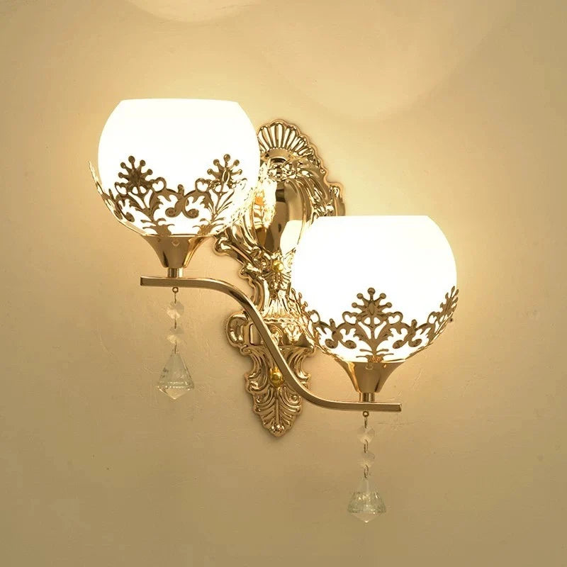 CrystalLuxe - Candeeiro de Parede LED Dourado para Quarto e Sala de Estar Iluminação Ambiente