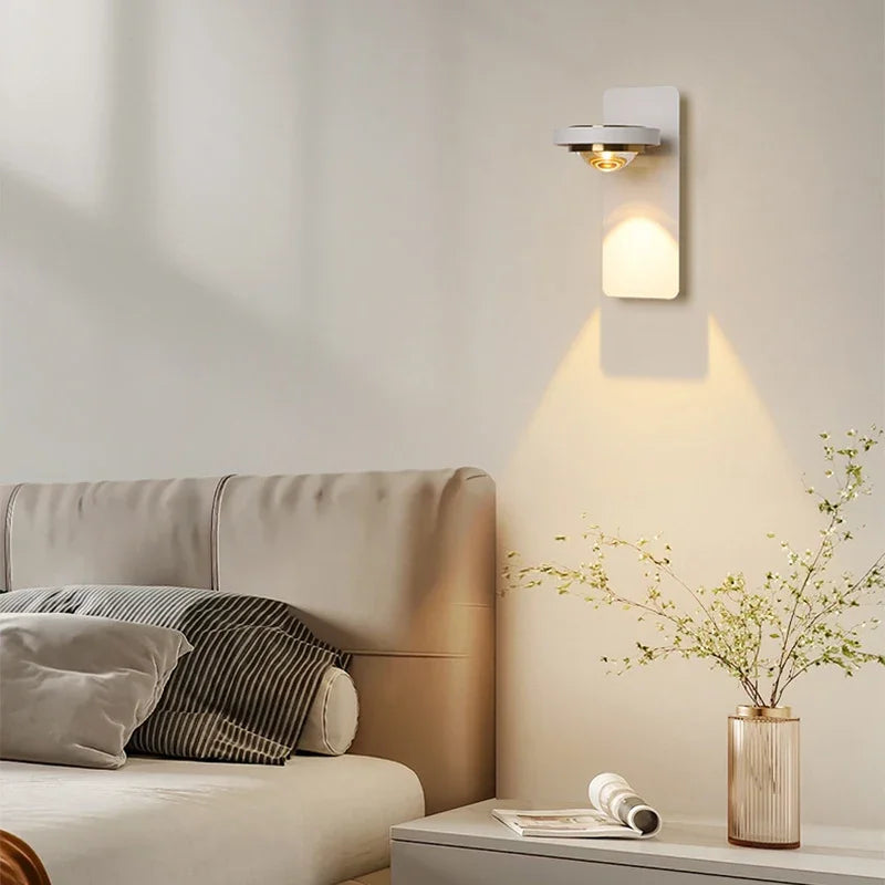 BrightTurn - Moderne LED Wandlamp met Roteerbaar Design voor Slaapkamer en Woonkamer