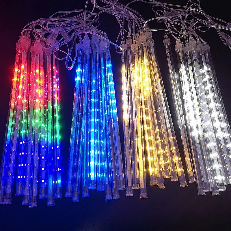 Lumineer - LED Meteor Shower Lights for Festive Outdoor Evenings