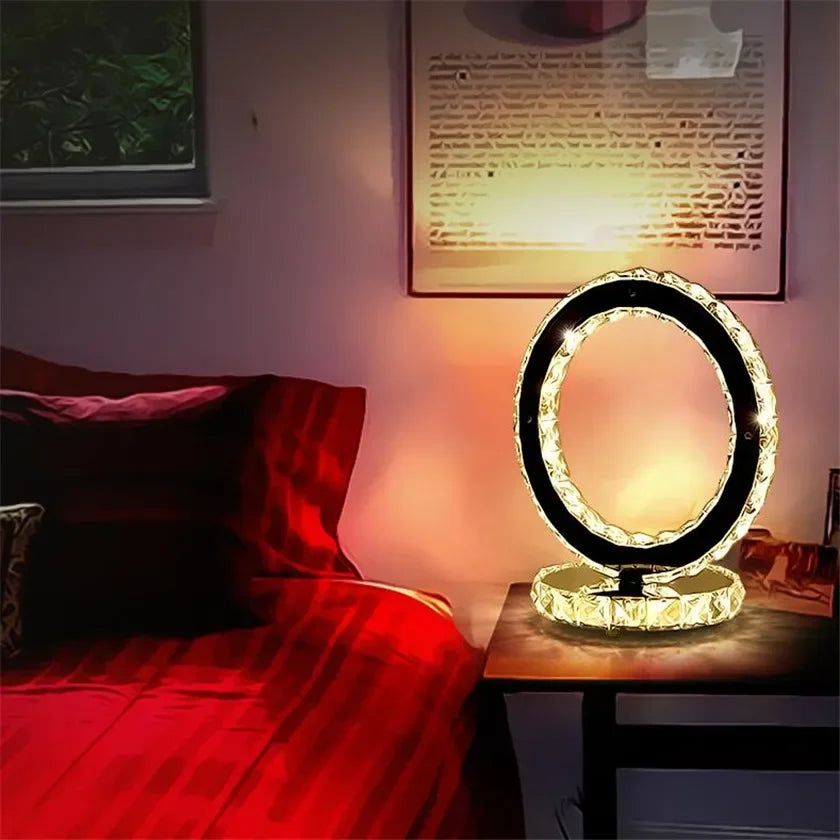 LumiCrystal - Moderne Kristallen Tafellamp met LED Verlichting | Luxe Ringdesign